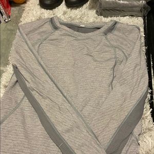 Lulu lemon active long sleeve